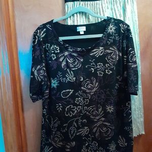 Gorgeous Elegant  Lula Roe Gigi and Jill!